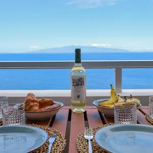 https://cosy-sea-view-studio-free-wifi.in-canary-islands.com